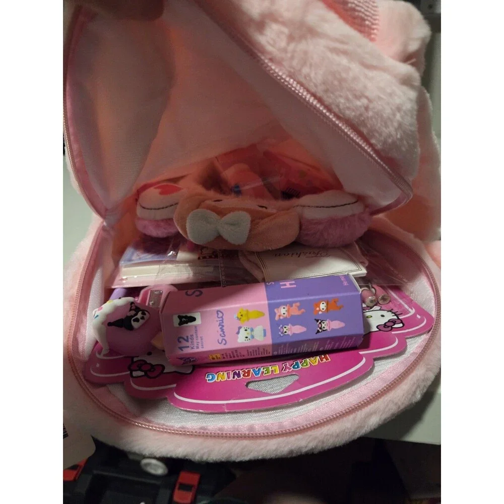 13 Piece Sanrio Back To School Bundle